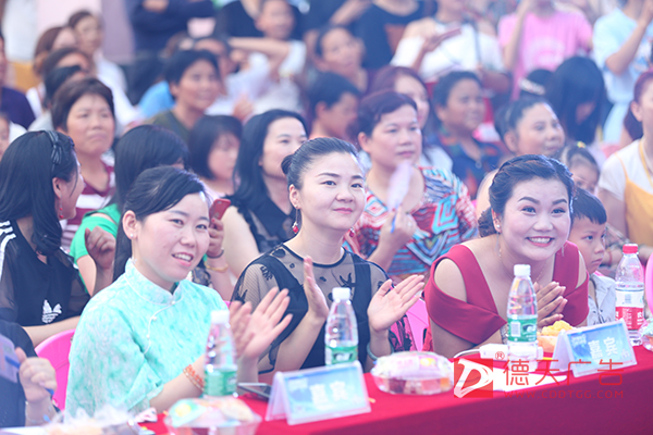 常德市德天廣告有限公司,品牌設(shè)計(jì),活動策劃,影視攝制,廣告設(shè)備租賃,媒體廣告推廣,