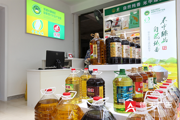 常德市德天廣告有限公司,品牌設計,活動策劃,影視攝制,廣告設備租賃,媒體廣告推廣,